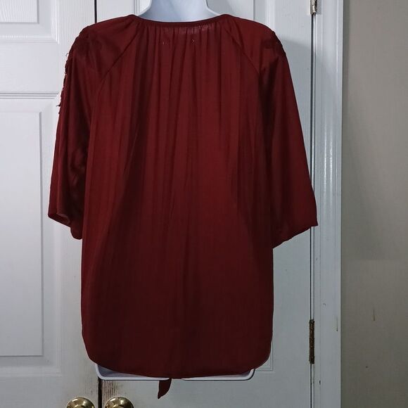 New York Laundry wine color tie front blouse top  Sz L  NWOT - Picture 6 of 9